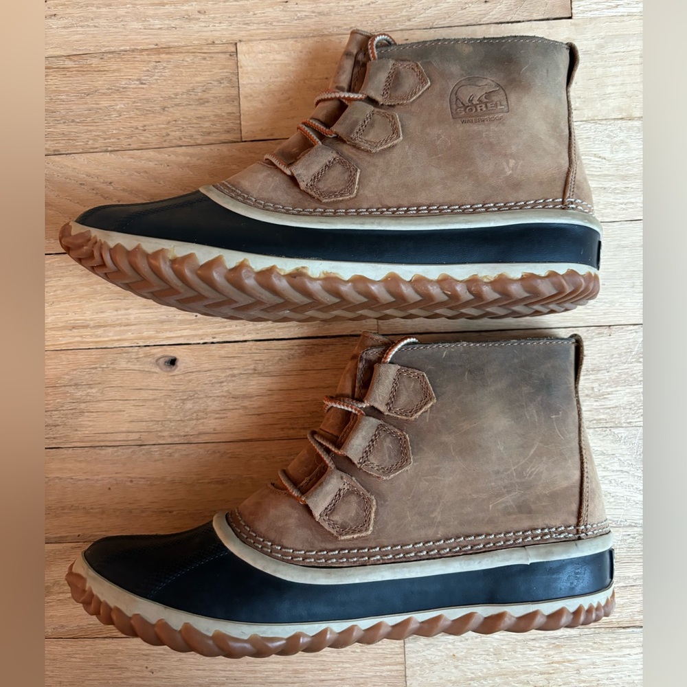 Women’s Sorel boot | Size 8.5 - Picture 3 of 3